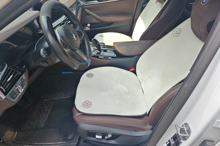 Used BMW 5 Series 2022 Second Facelift 525Li M Sport Package
