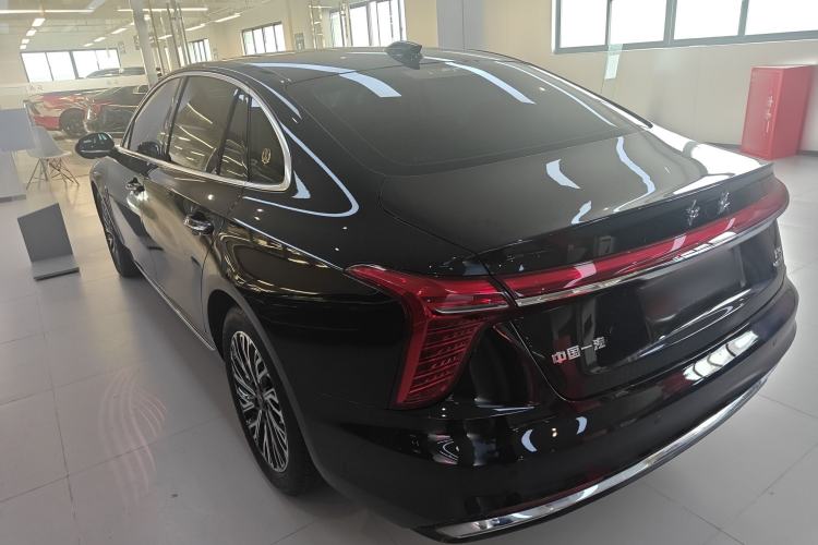 Used Hongqi H5 2024 2.0T Automatic Smart Connect Flagship Edition Rear Left 45 Deg