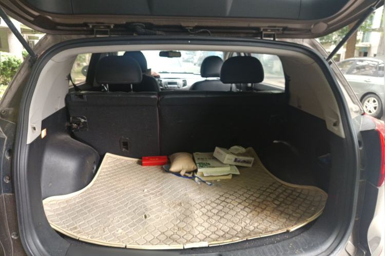 Used Kia Sportage R 2015 2.0L Automatic Two-Wheel Drive DLX Model