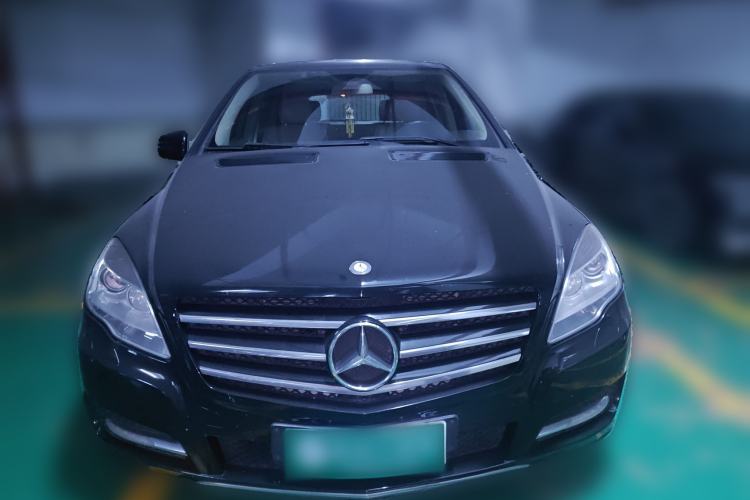 Used Mercedes-Benz R-Class 2010 R 350 L 4MATIC