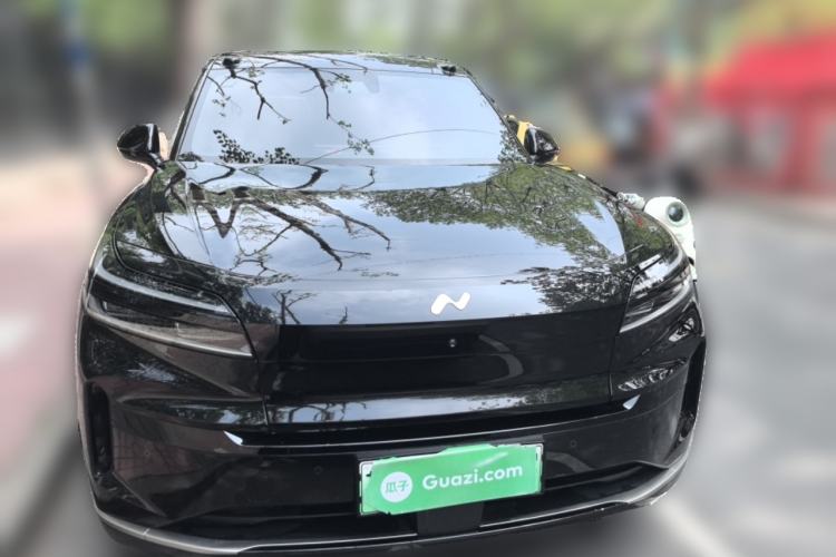 Used ONVO Luxeed L90 2025 Model—Ultra Six-Seater Version Front