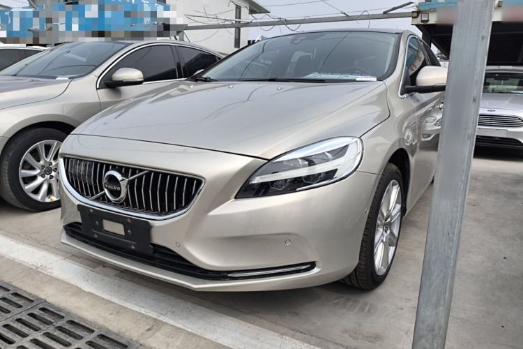 Used Volvo V40 2017 T3 Zhiya Edition