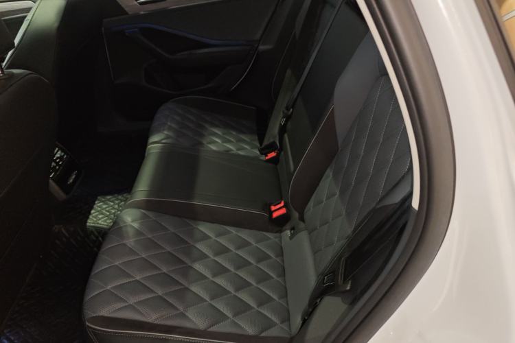 Used Volkswagen Sagitar 2023 300TSI DSG Excellence Edition Left Rear Seat