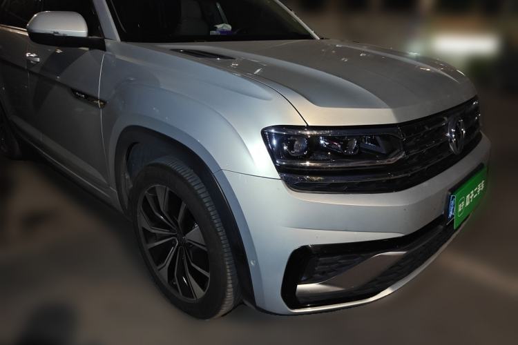 Used Volkswagen Teramont X 2020 380TSI Four-Wheel Drive Prestige Luxury Edition Front Right 45 Deg