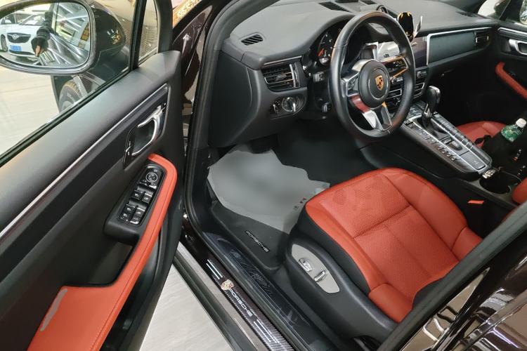 Used Porsche Macan 2018 Macan 2.0T Driver Seat