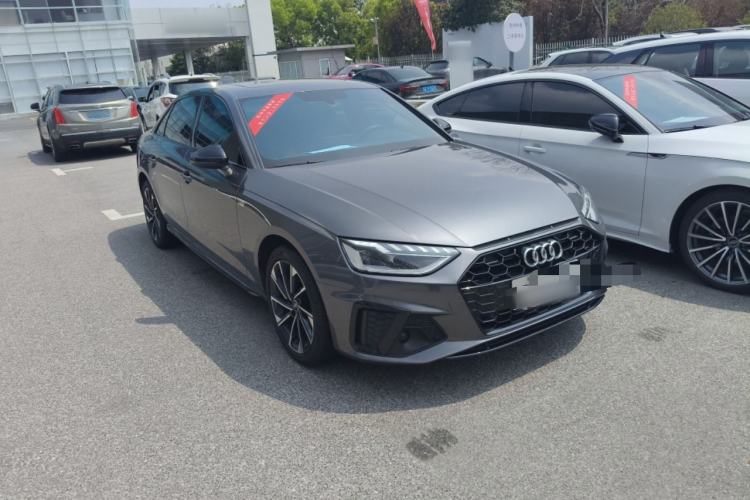 Used Audi A4L 2023 40 TFSI Luxury Dynamic Model
