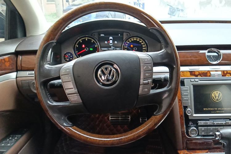 Used Volkswagen Phaeton 2012 3.0L Business Edition
