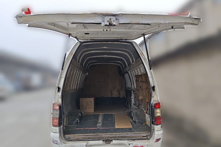 Used Jinbei Hiace 2011 2.2L Sixth-Generation Xianglong Classic 4G22D4B
