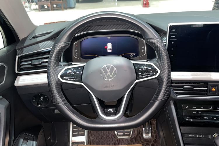 Used Volkswagen Tiguan L 2022 330TSI Automatic Two-Wheel Drive R-Line Enhanced Edition
