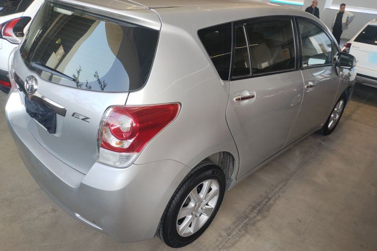 Used Toyota Verso 2014 Starlight 180E CVT Elite Edition