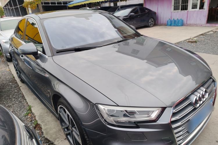 Used Audi A3 2020 Limousine 40 TFSI Sporty Version China VI Front Right 45 Deg