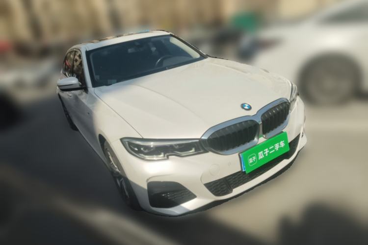 Used BMW 3 Series 2020 Facelifted 325Li xDrive M Sport Package Front Right 45 Deg