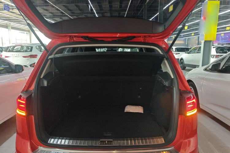 Used Volkswagen Golf Sportsvan 2016 230TSI Automatic Trend Edition