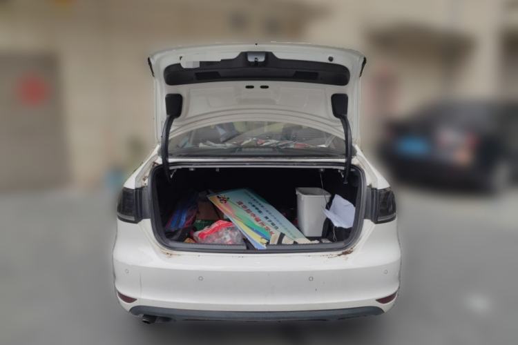 Used Volkswagen Sagitar 2014 1.4TSI Automatic Luxury Model Trunk