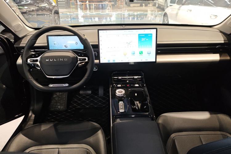 Used Wuling Xingguang 2024 Co-Creation Edition 510 Advanced Model