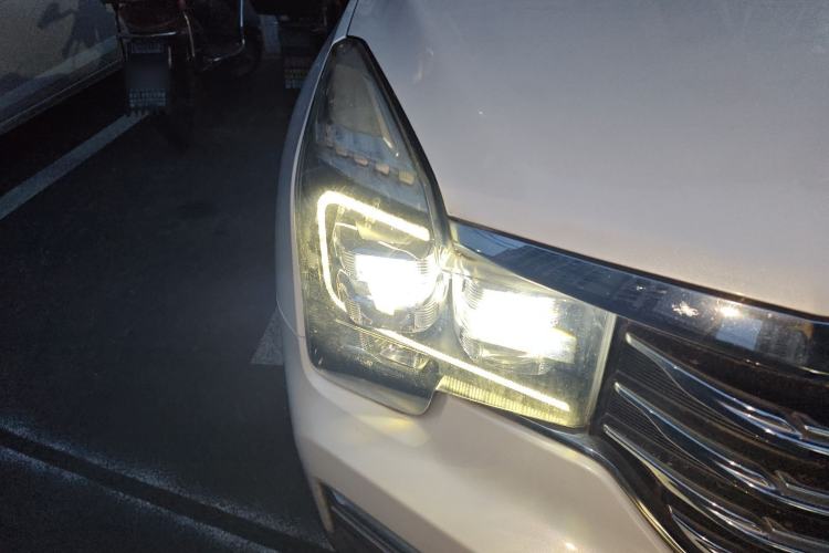 Used GAC Trumpchi GS8 2017 320T Two-Wheel Drive Luxury Smart Connectivity Version (7 Seats)