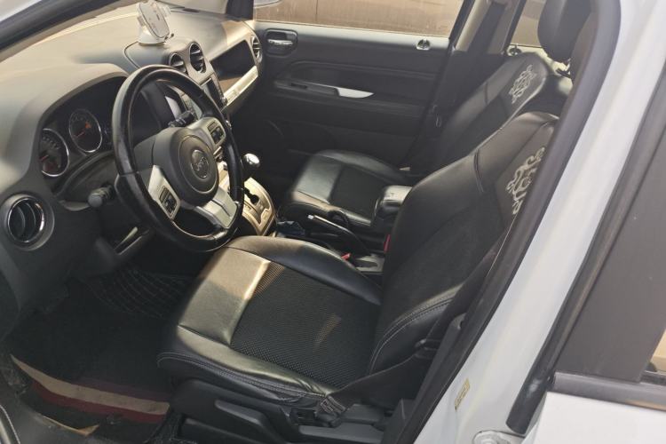 Used Jeep Compass (Import) 2014 2.4L Four-Wheel Drive Serpentine Collection Edition