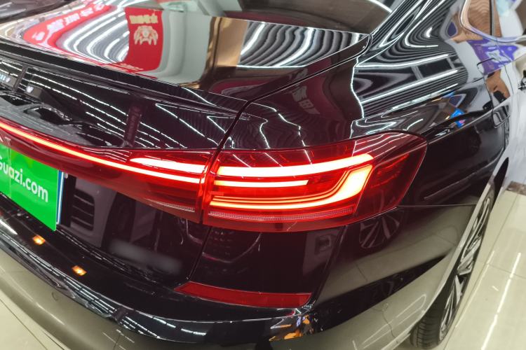 Used Volkswagen Passat 2023 Revised 380TSI Luxury Edition
