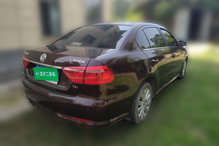 Used Volkswagen Lavida 2013 Revised Version 1.4 TSI Manual Comfort Edition
