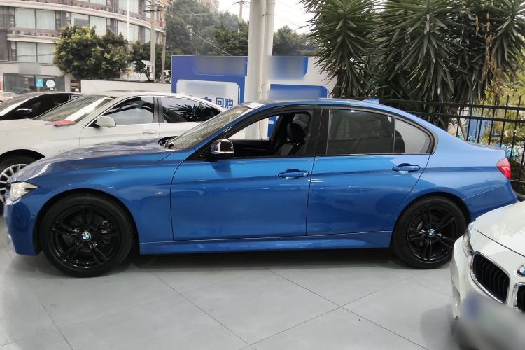 Used BMW 3 Series 2019 320i M Sport Night Edition
