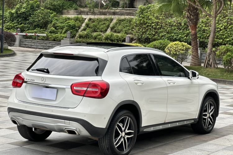 Used Mercedes-Benz GLA 2016 GLA 200 Fashion Model Exterior 1