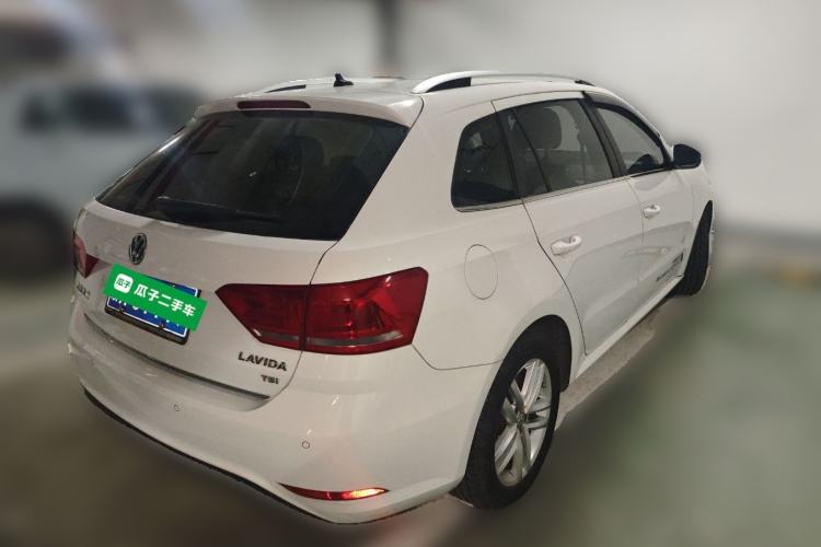 Used Volkswagen Gran Lavida 2017 180TSI DSG Comfort Edition
