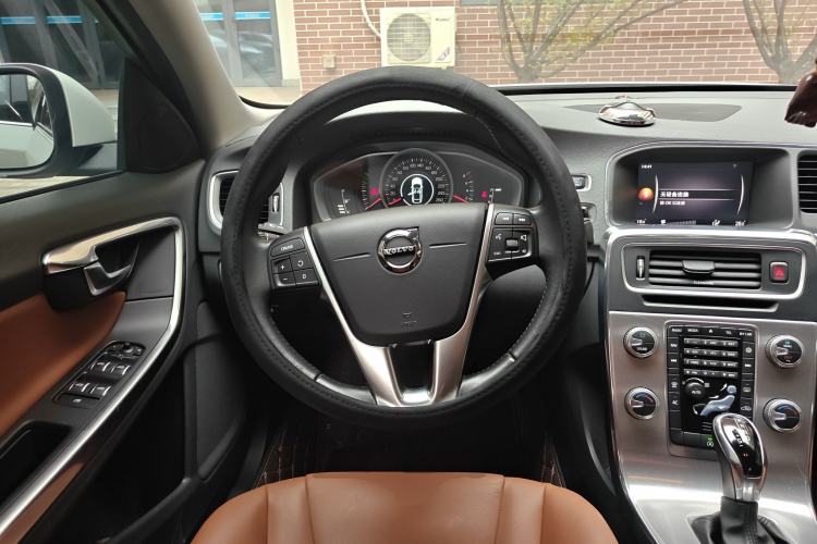 Used Volvo S60 2019 S60L Facelift T5 Intelligent Advanced Edition
