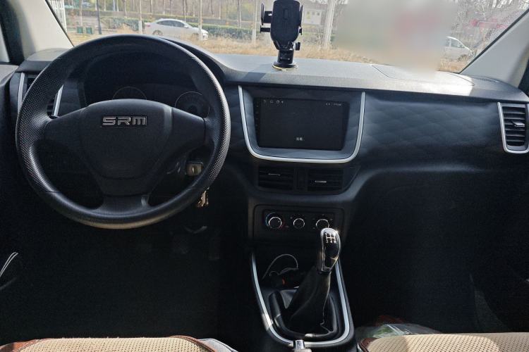 Used Jinbei Gold Hiace M Classic 2024 1.5L Engineering Lion Passenger Vehicle 6 Seats Center Console