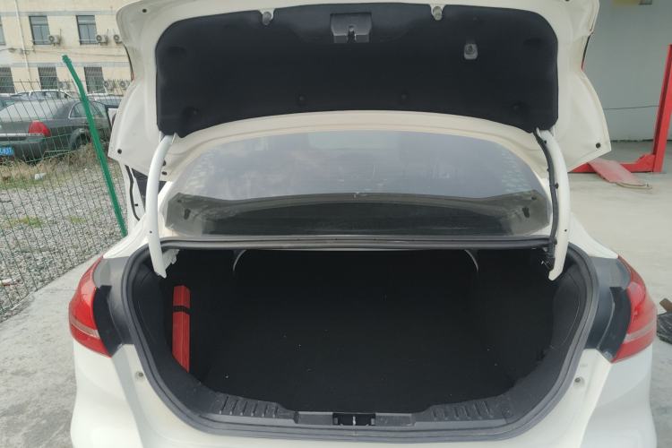 Used Ford Focus 2018 Sedan Classic 1.6L Automatic Trendy SmartDrive Edition