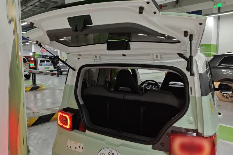 Used Wuling Hongguang MINIEV 2021 Macaron Premium Model – Lithium Iron Phosphate Trunk