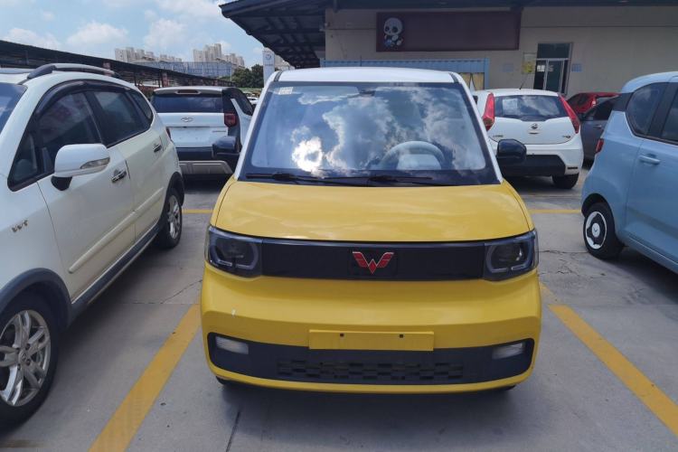 Used Wuling Hongguang MINIEV 2021 Macaron Fashion Model Lithium Iron Phosphate