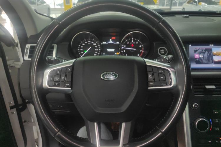 Used Land Rover Discovery Sport 2017 2.0T SE Steering Wheel
