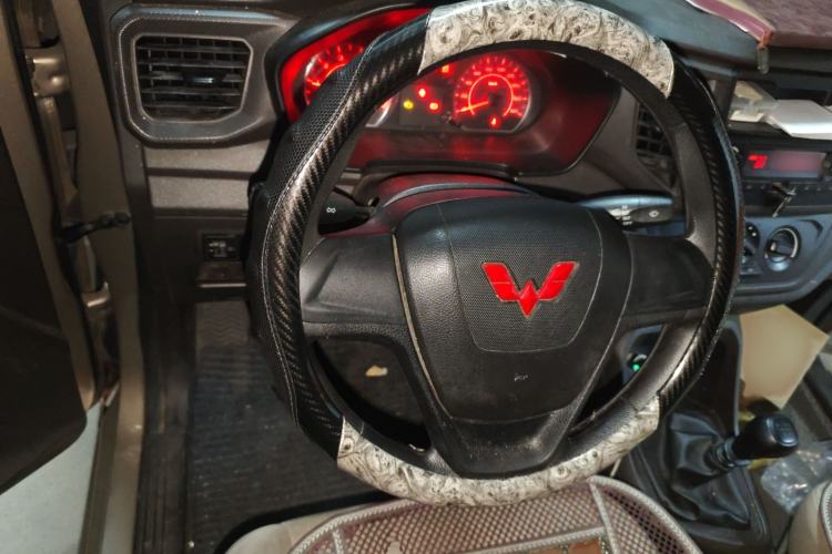 Used Wuling Hongguang V 2021 1.5L Jingqu Version LAR