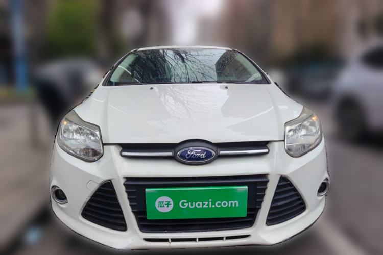 Used Ford Focus 2012 Sedan 1.6L Automatic Fashion Edition
