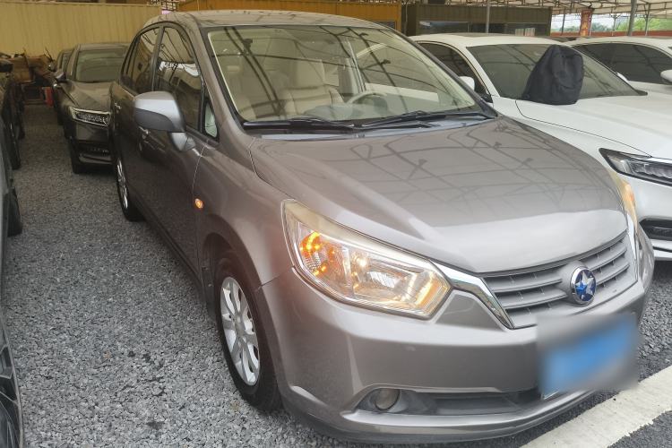 Used Venucia D50 2013 1.6L Automatic Fashion Edition Exterior 1