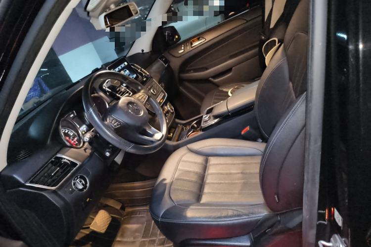 Used Mercedes-Benz GLE 2016 GLE 320 4MATIC Luxury Model Left Front Seat