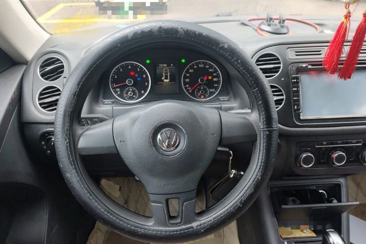 Used Volkswagen Tiguan 2013 1.8TSI Automatic Two-Wheel Drive Trend Edition Steering Wheel