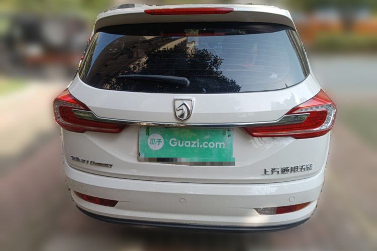 Used Baojun 310W 2017 1.5L Manual Fashion Model China V