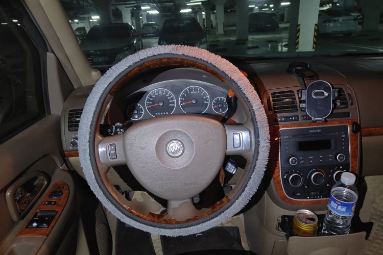 Used Buick GL8 2011 2.4L CT Comfort Edition
