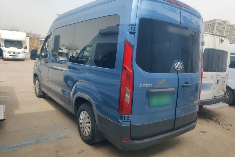 Used SAIC MAXUS Xintu V90 2022 2.0T AMT Yunjie Front-Wheel-Drive Long Wheelbase High-Roof Single-Tire Rear 7-Seater
