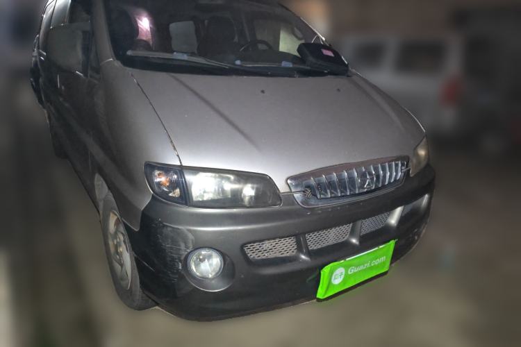 Used JAC Group Refine 2008 2.0L Shuttle Gasoline Basic Version with Single Air Conditioner Front Right 45 Deg