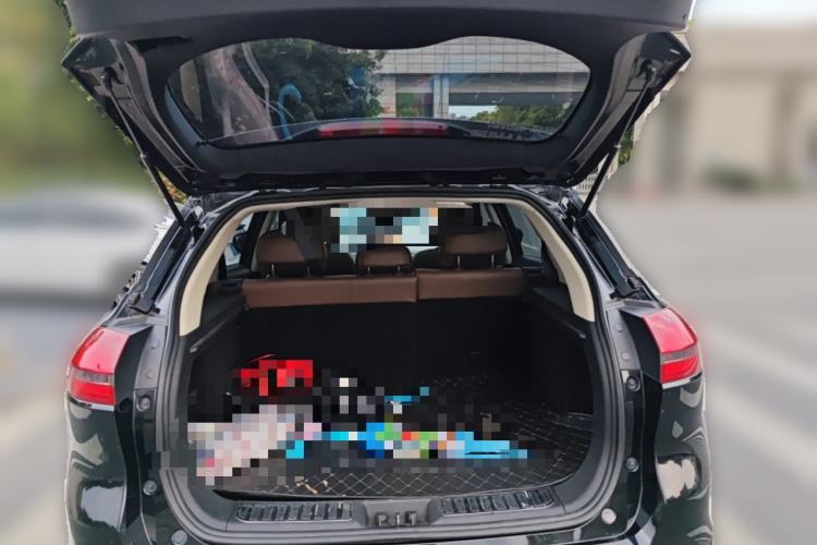 Used Geely Auto Emgrand X7 Sport 2016 1.8TD Automatic ZhiZun Version Trunk