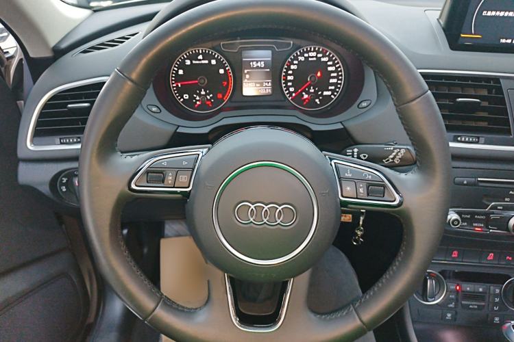 Used Audi Q3 2018 30th Anniversary Edition 35 TFSI Fashion Model
