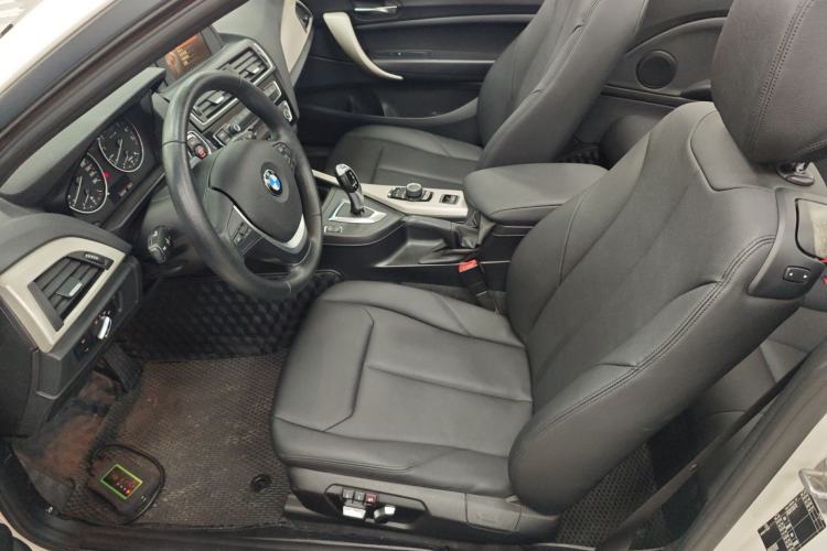 Used BMW 2 Series 2015 220i Convertible Coupe Leading Model
