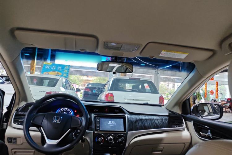 Used Honda Crider 2013 1.8L automatic comfort version