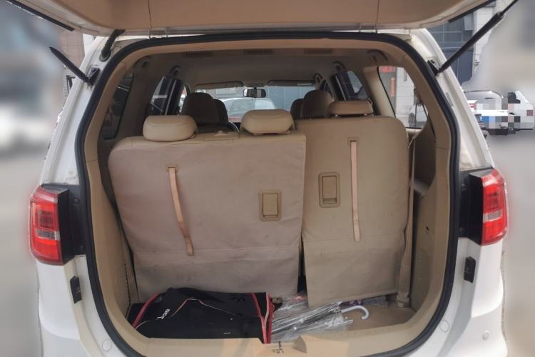 Used Baojun 730 2016 Revised 1.5L Manual Standard Version 7 Seats China V Emission Standard
