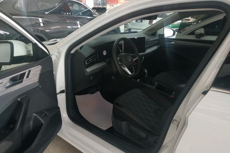 Used Volkswagen Sagitar 2023 200TSI DSG Excellence Edition Driver Seat