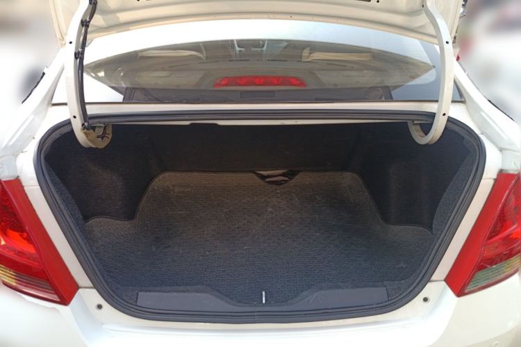 Used Chevrolet Sail 2013 Sedan 1.4L Manual - Youyi Happiness Edition
