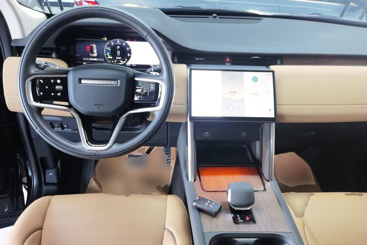 Used Land Rover Discovery Sport New Energy 2023 1.5T P300e Plug-in Hybrid Electric Version Center Console