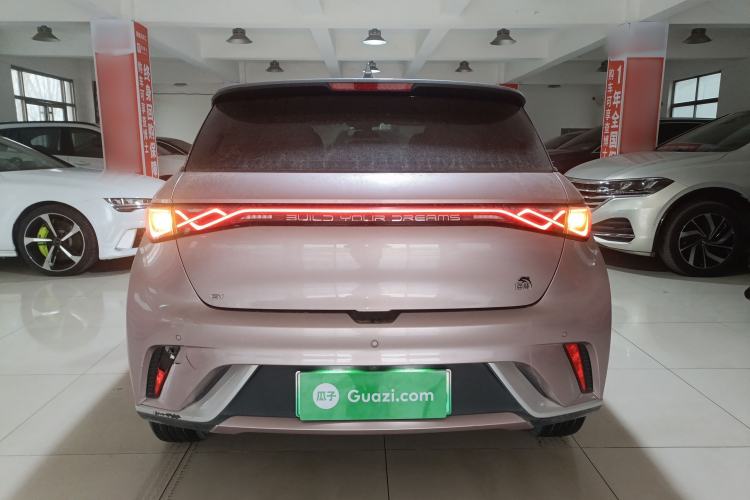 Used BYD Dolphin 2021 405 km Fashion Edition
